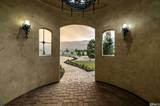 18250 Lake Vista