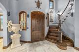 18250 Lake Vista