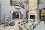 18250 Lake Vista