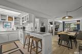 810 Alder #76