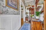 158 S B Street