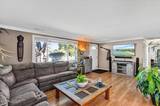 1231 Manhattan Way