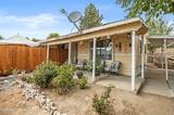 2735 Daffodil Way