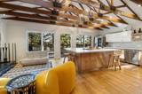 733 Lakeview Drive