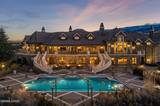 2490 Manzanita Lane
