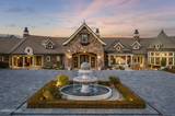 2490 Manzanita Lane