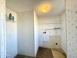 6055 Amos Drive