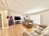 221 E Antelope Drive