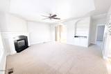 10760 Reins Way