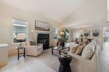 6186 Squires Lane
