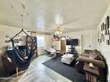 68 W 5th Street