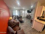3085 Kings Row
