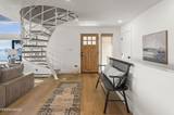 475 Lakeshore Boulevard #13