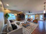 1371 White Bluffs Circle