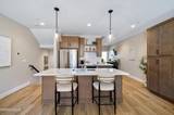 3812 Lakeside Drive