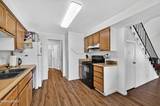 1544 Chester Square