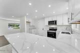 6815 Prestwick Circle