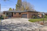 1085 Sharon Way