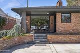 1085 Sharon Way