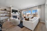 911 Solarium Drive