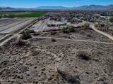 13 E HWY 95A