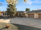 2555 S Wellington