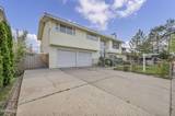 3035 Everett Drive