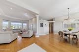 1608 E Valley Road