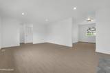 2560 Valmar Place