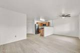 5695 Vista Luna Drive #APT 101