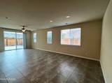 7075 Diversey Drive