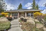 3704 Lakeview Road