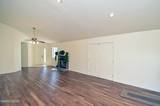 5712 Royal Vista Way