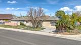 800 W 5th Street