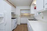 800 W 5th Street