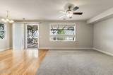 913 Lakeview Drive