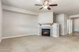 913 Lakeview Drive