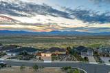 2933 Promontory Loop