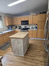 5932 Begonia Court