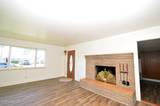 10 E J Street
