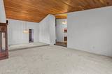 4960 Lakeside Drive