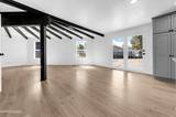 2610 E Nye Lane