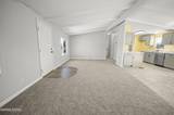 843 Silver Way