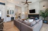720 Marewood Trail