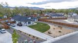 690 Rose Lane