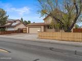 2575 E 9th Street