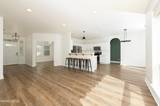 1379 Elges Avenue