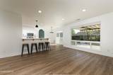 1379 Elges Avenue