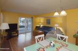 2317 Roundhouse Road
