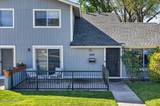 1593 York Way